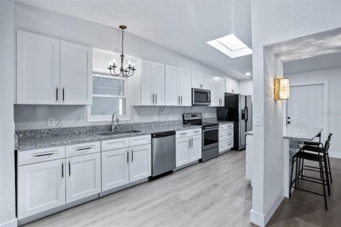 Casa en venta en Maitland, Florida, 3 dormitorios, 167.04 m2 № 1871188 - foto 5