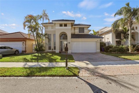 Casa en venta en Margate, Florida, 4 dormitorios, 196.02 m2 № 1974948 - foto 1