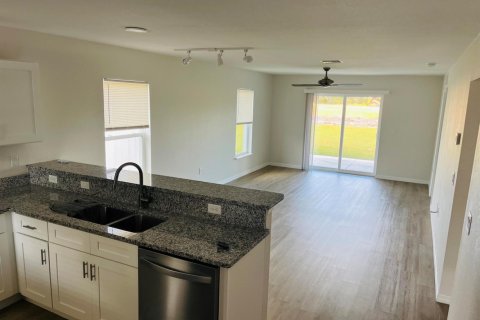 Immobilier commercial à vendre à Sebring, Floride № 2184072 - photo 5