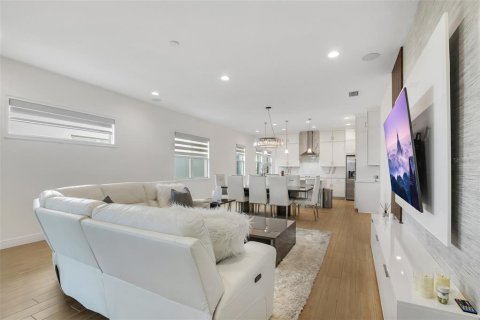 Купить виллу или дом в Орландо, Флорида 10 комнат, 250.09м2, № 2422642 - фото 27