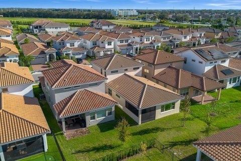 Купить виллу или дом в Орландо, Флорида 10 комнат, 250.09м2, № 2422642 - фото 19