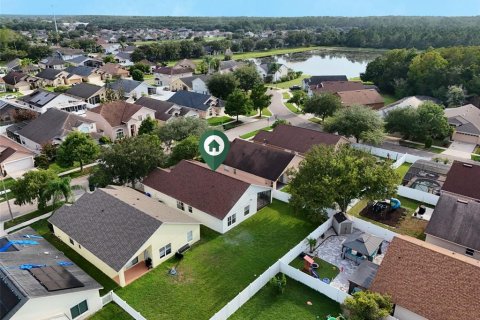 House in Orlando, Florida 3 bedrooms, 165.55 sq.m. № 2238199 - photo 5