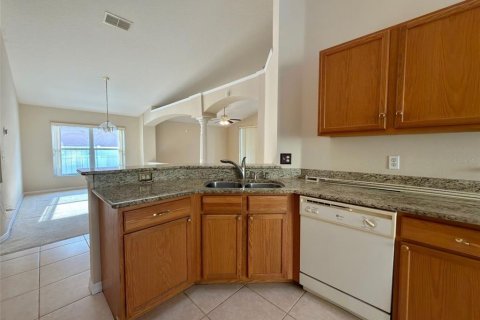 House in Orlando, Florida 3 bedrooms, 165.55 sq.m. № 2238199 - photo 28
