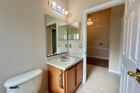 House in Orlando, Florida 3 bedrooms, 165.55 sq.m. № 2238199 - photo 16