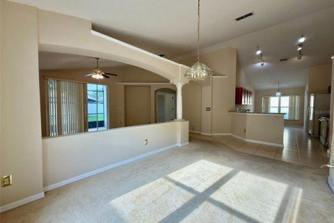 House in Orlando, Florida 3 bedrooms, 165.55 sq.m. № 2238199 - photo 18