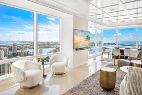 Купить кондоминиум в Майами, Флорида 3 спальни, 311.87м2, № 2006548 - фото 3