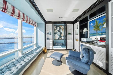 Купить кондоминиум в Майами, Флорида 3 спальни, 311.87м2, № 2006548 - фото 28