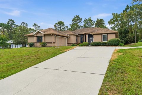 Villa ou maison à vendre à Inverness, Floride: 3 chambres, 167.13 m2 № 2405554 - photo 2