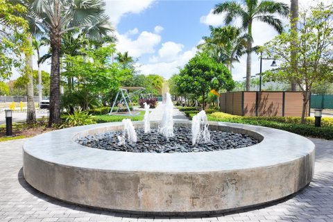 Condominio en venta en Doral, Florida, 1 dormitorio, 64.85 m2 № 1943687 - foto 25