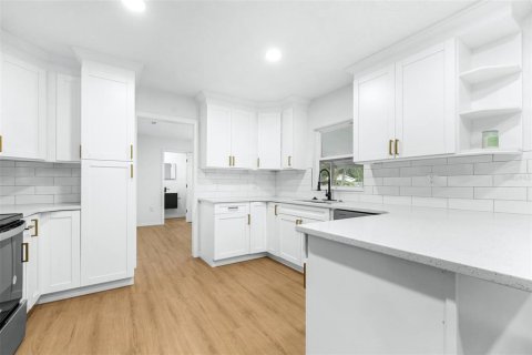 Casa en venta en Bradenton, Florida, 3 dormitorios, 127.83 m2 № 1879101 - foto 21