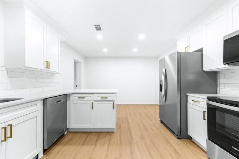 Casa en venta en Bradenton, Florida, 3 dormitorios, 127.83 m2 № 1879101 - foto 23