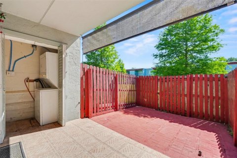 Condo in Tampa, Florida, 1 bedroom  № 2092547 - photo 18