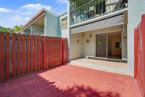 Condo in Tampa, Florida, 1 bedroom  № 2092547 - photo 19