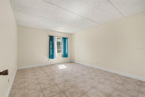 Condo in Tampa, Florida, 1 bedroom  № 2092547 - photo 13
