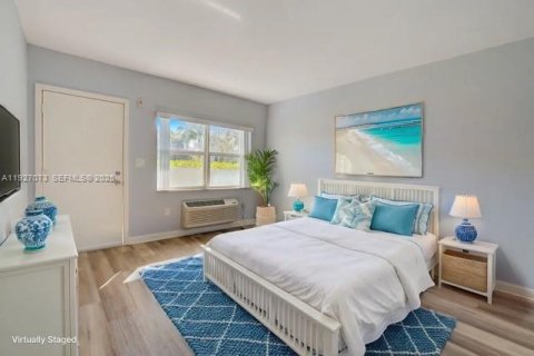 Снять в аренду квартиру в Майами, Флорида 39.02м2, № 1985975 - фото 3