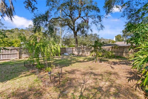 House in Tampa, Florida 3 bedrooms, 94.2 sq.m. № 1751236 - photo 14