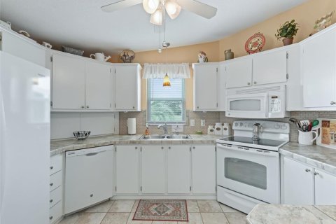 Casa en alquiler en The Villages, Florida, 2 dormitorios, 106.28 m2 № 1832211 - foto 5