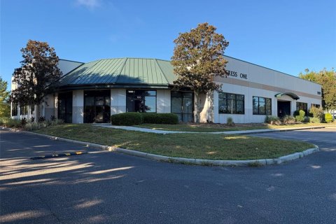 Immobilier commercial à Alachua, Floride 185.8 m2 № 2130802