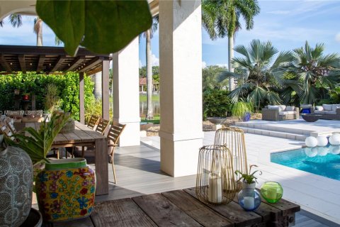 Villa ou maison à louer à Weston, Floride: 6 chambres, 330.64 m2 № 1888205 - photo 4