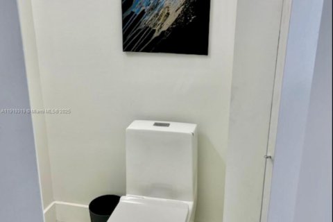 Condominio en alquiler en Dania Beach, Florida, 4 dormitorios, 202.34 m2 № 1974544 - foto 7