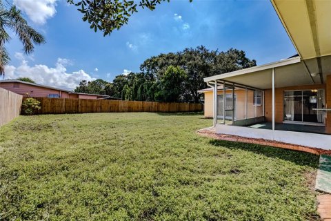 Villa ou maison à vendre à Tampa, Floride: 4 chambres, 180.69 m2 № 2294766 - photo 28