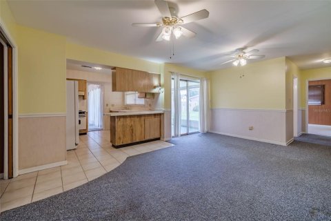 Villa ou maison à vendre à Tampa, Floride: 4 chambres, 180.69 m2 № 2294766 - photo 20