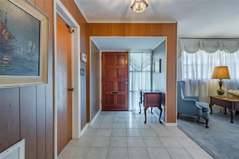 Villa ou maison à vendre à Tampa, Floride: 4 chambres, 180.69 m2 № 2294766 - photo 5