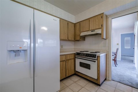 Villa ou maison à vendre à Tampa, Floride: 4 chambres, 180.69 m2 № 2294766 - photo 14