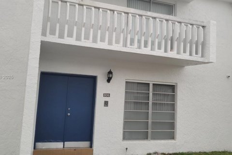 Copropriété à louer à Palmetto Bay, Floride: 3 chambres, 152.17 m2 № 1741402 - photo 13