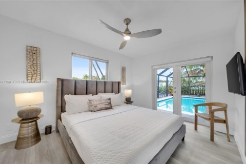 House in Fort Lauderdale, Florida 3 bedrooms, 175.03 sq.m. № 1859779 - photo 19