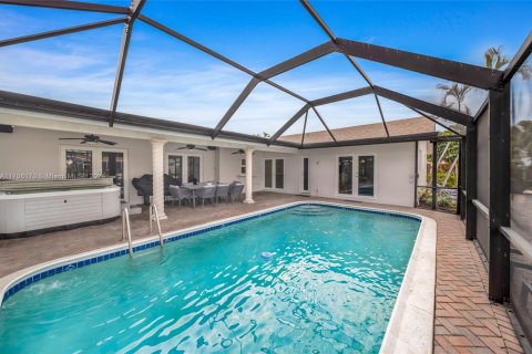 House in Fort Lauderdale, Florida 3 bedrooms, 175.03 sq.m. № 1859779 - photo 14