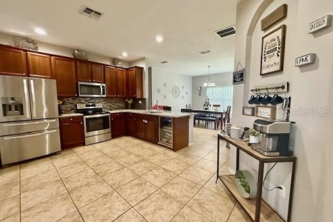 Casa en venta en Orlando, Florida, 3 dormitorios, 151.43 m2 № 1918447 - foto 12