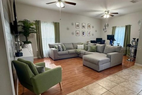 Casa en venta en Orlando, Florida, 3 dormitorios, 151.43 m2 № 1918447 - foto 9