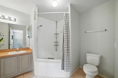 Touwnhouse à vendre à Altamonte Springs, Floride: 3 chambres, 158.49 m2 № 1918930 - photo 25