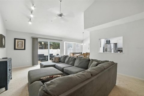 Touwnhouse à vendre à Altamonte Springs, Floride: 3 chambres, 158.49 m2 № 1918930 - photo 8