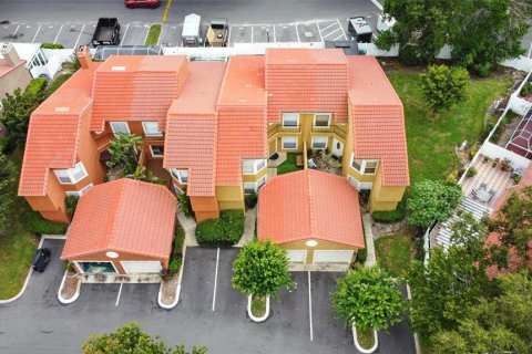 Touwnhouse à vendre à Altamonte Springs, Floride: 3 chambres, 158.49 m2 № 1918930 - photo 3