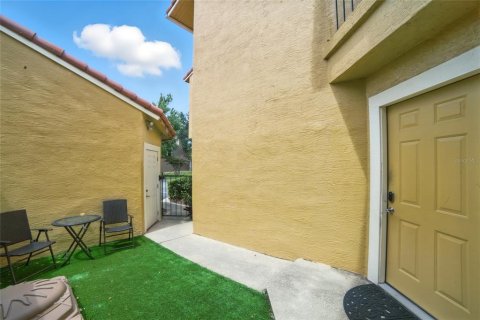 Touwnhouse à vendre à Altamonte Springs, Floride: 3 chambres, 158.49 m2 № 1918930 - photo 6