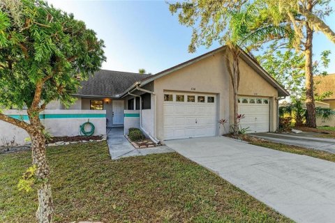 House in Palmetto, Florida 2 bedrooms, 101.36 sq.m. № 1761913 - photo 2