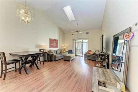 House in Palmetto, Florida 2 bedrooms, 101.36 sq.m. № 1761913 - photo 12