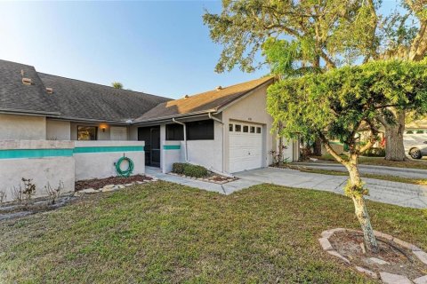 House in Palmetto, Florida 2 bedrooms, 101.36 sq.m. № 1761913 - photo 1