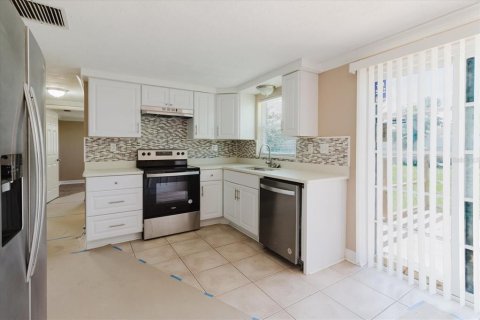 Casa en venta en Holiday, Florida, 2 dormitorios, 78.04 m2 № 1829362 - foto 7
