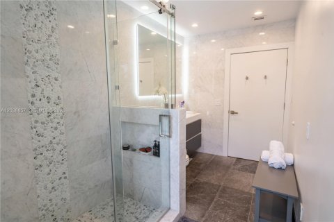 Villa ou maison à vendre à Fort Lauderdale, Floride: 4 chambres, 209.03 m2 № 2087870 - photo 29