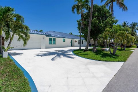 Villa ou maison à Fort Lauderdale, Floride 4 chambres, 209.03 m2 № 2087870