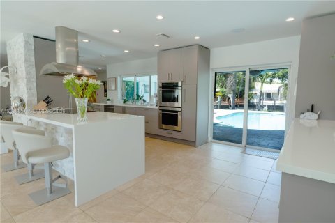 Villa ou maison à vendre à Fort Lauderdale, Floride: 4 chambres, 209.03 m2 № 2087870 - photo 6