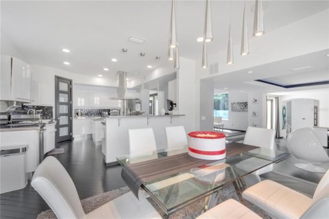Casa en venta en DeLand, Florida, 4 dormitorios, 462.47 m2 № 1857764 - foto 28