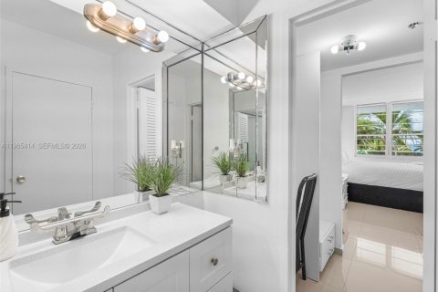 Copropriété à vendre à Miami Beach, Floride: 48.31 m2 № 2297563 - photo 20
