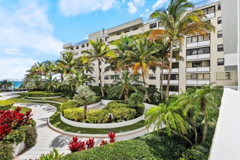 Copropriété à vendre à Miami Beach, Floride: 48.31 m2 № 2297563 - photo 7