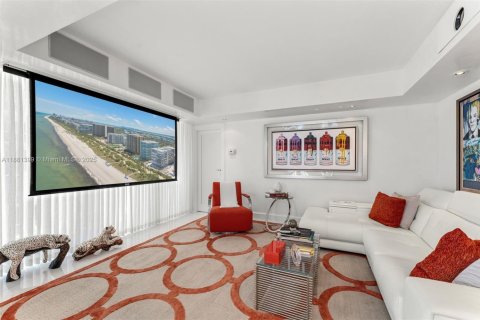 Copropriété à vendre à Bal Harbour, Floride: 3 chambres, 306.58 m2 № 1978058 - photo 23