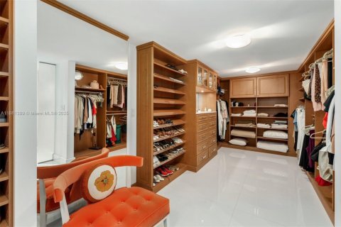 Copropriété à vendre à Bal Harbour, Floride: 3 chambres, 306.58 m2 № 1978058 - photo 18
