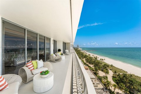 Copropriété à vendre à Bal Harbour, Floride: 3 chambres, 306.58 m2 № 1978058 - photo 2